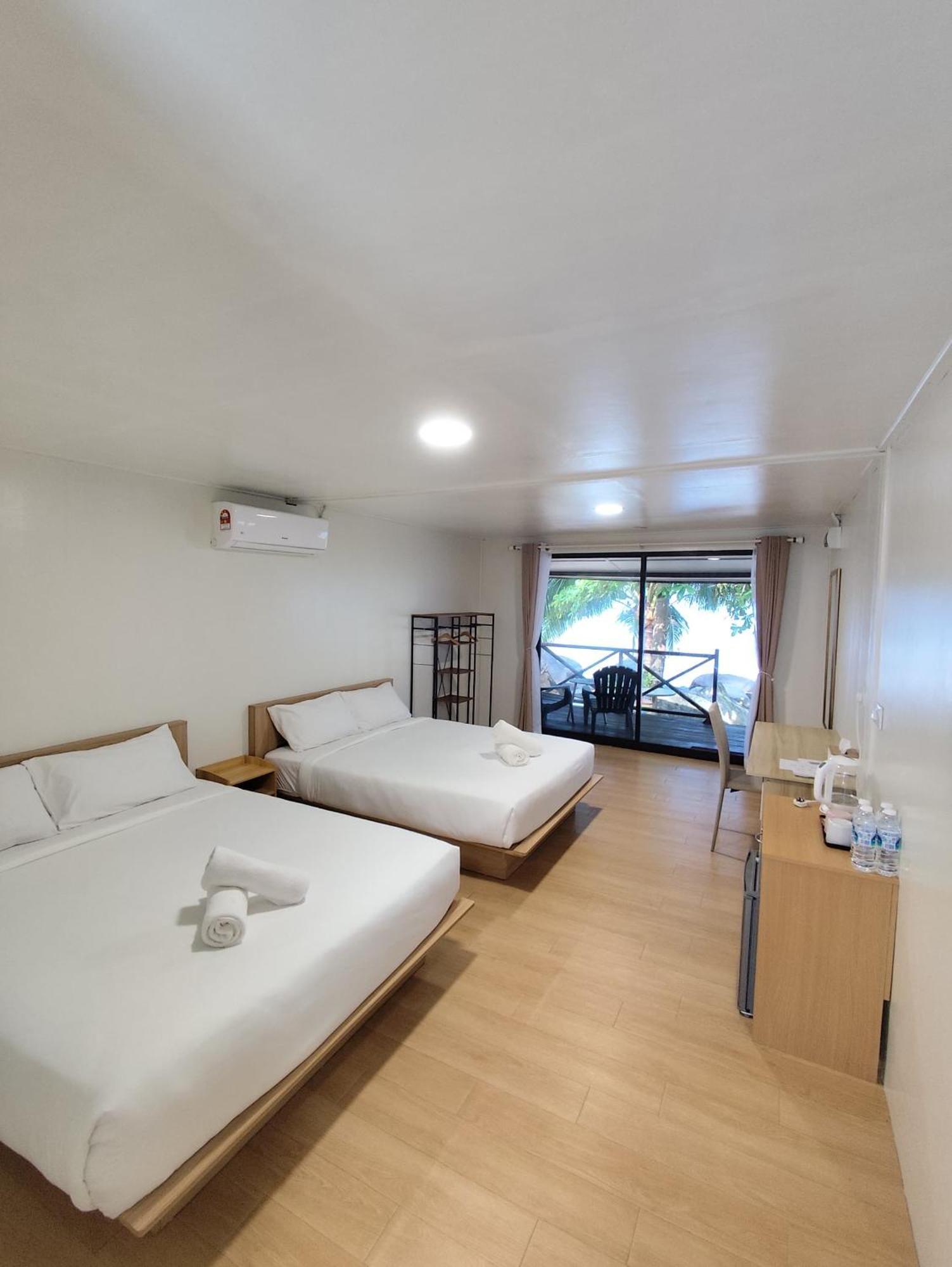 Home Away Tioman Island Kampung Genting Exterior photo